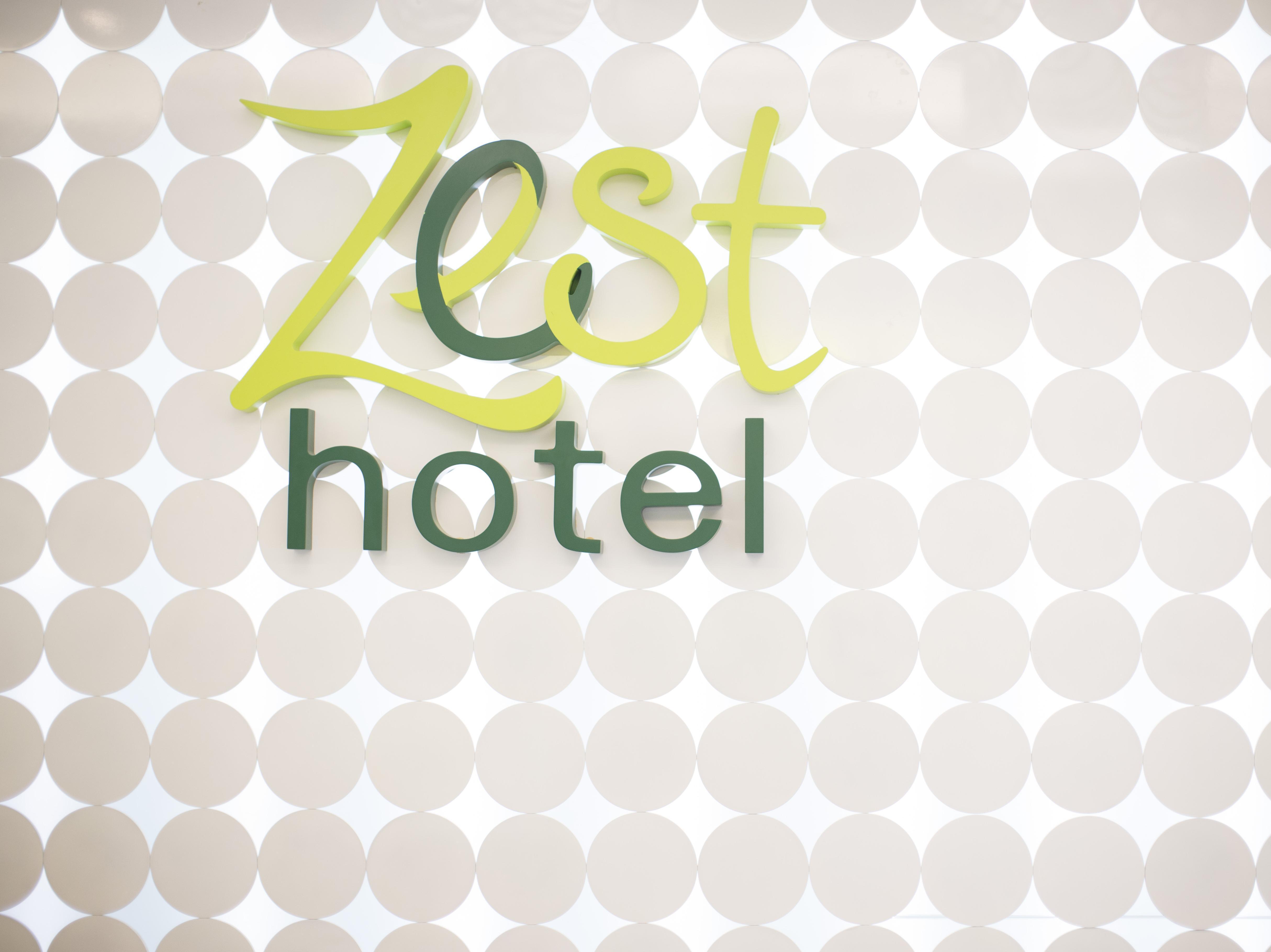 Zest Hotel Jemursari Surabaya Exterior foto